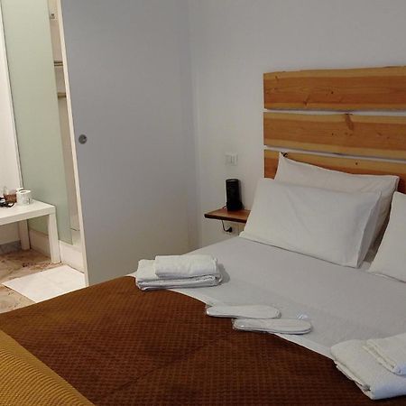 Casara Hotel Bari Bagian luar foto