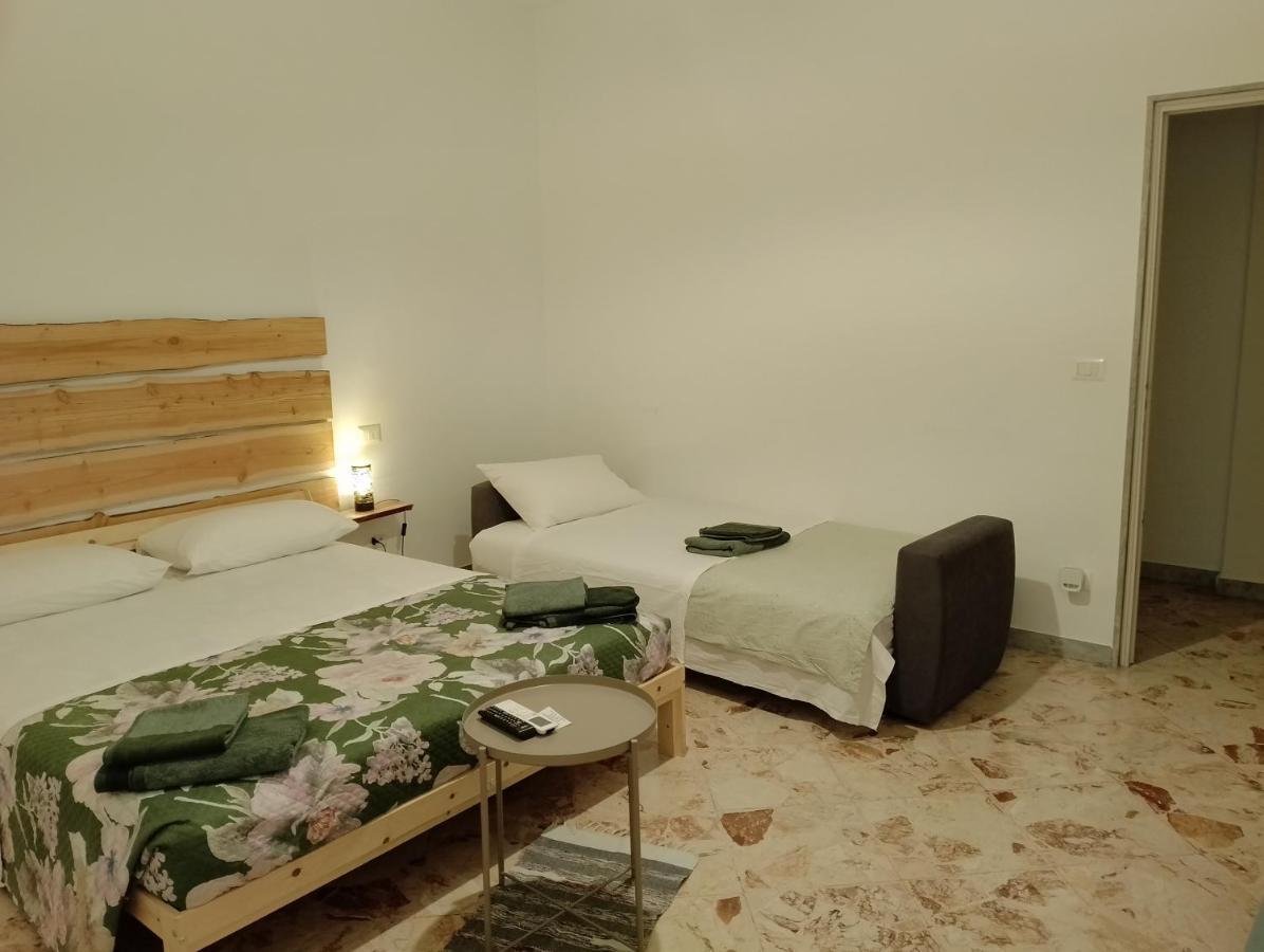 Casara Hotel Bari Bagian luar foto